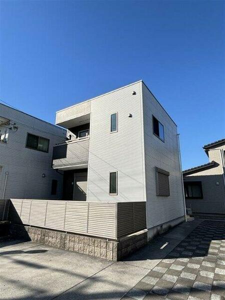 detached 埼玉県越谷市大字南荻島

地図を見る