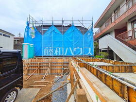 東京都日野市大坂上３丁目