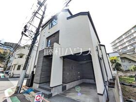 東京都板橋区小豆沢４丁目