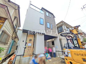 東京都板橋区赤塚新町１丁目