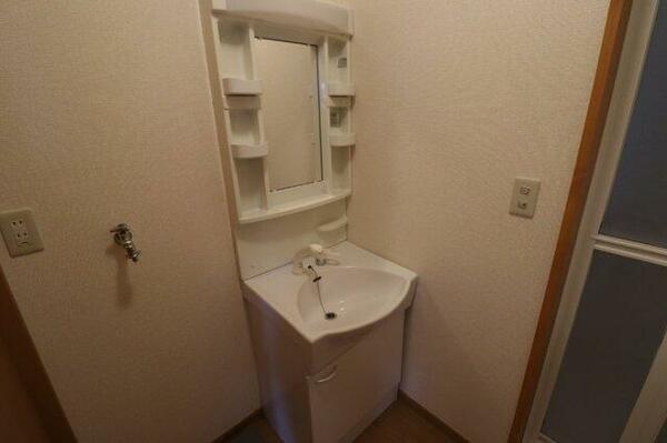 apartment 秋田県南秋田郡八郎潟町字一日市
一日市の賃貸情報を見る
物件地図