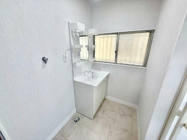 detached 埼玉県東松山市松葉町３丁目
地図を見る