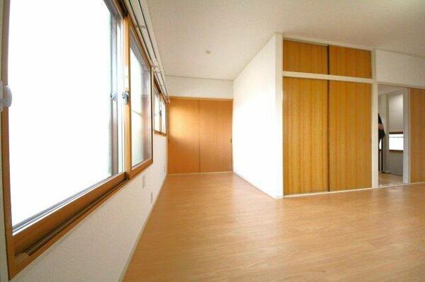 detached 埼玉県和光市新倉２丁目

地図を見る