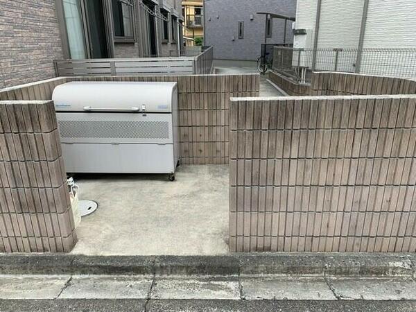 detached 東京都多摩市一ノ宮２丁目

地図を見る