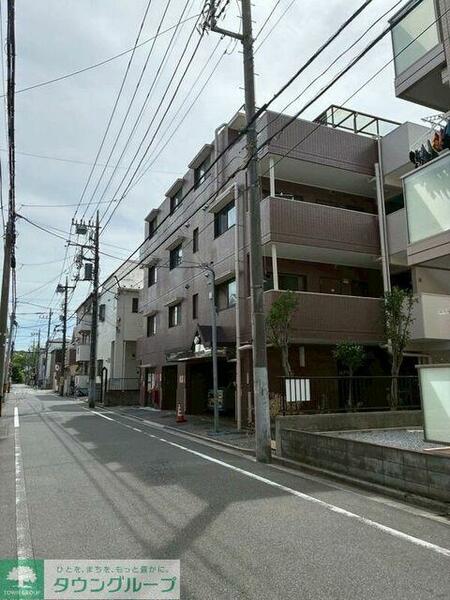 detached 埼玉県蕨市北町１丁目

地図を見る