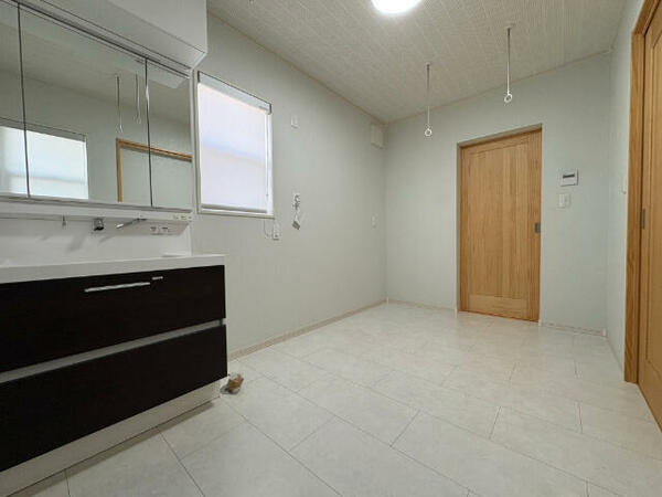 detached 埼玉県比企郡滑川町大字羽尾

地図を見る