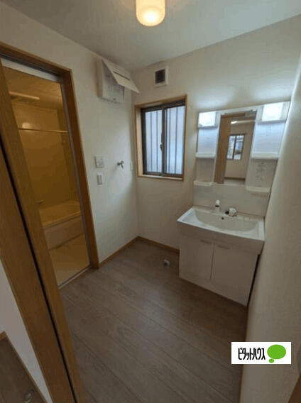 detached 埼玉県三郷市早稲田２丁目
地図を見る