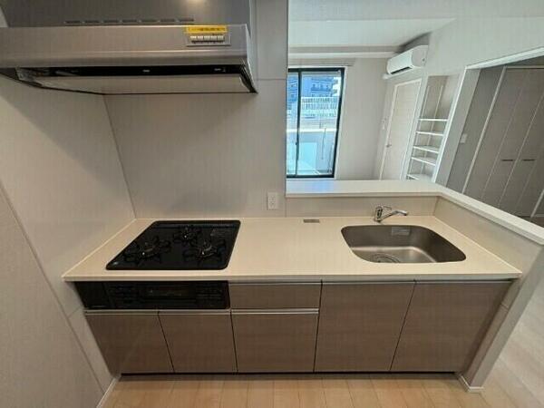 apartment 埼玉県三郷市中央１丁目
地図を見る