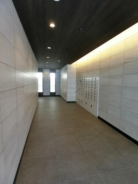 apartment 埼玉県三郷市中央１丁目
地図を見る