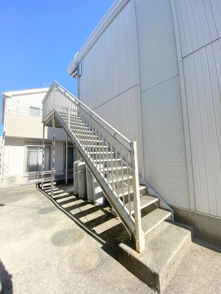 apartment 埼玉県比企郡嵐山町大字川島
地図を見る