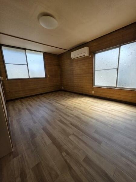 detached 埼玉県比企郡川島町大字中山
地図を見る