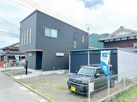兵庫県丹波市氷上町西中