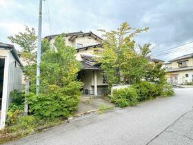 富山県富山市開