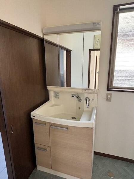 detached 埼玉県春日部市小渕

地図を見る