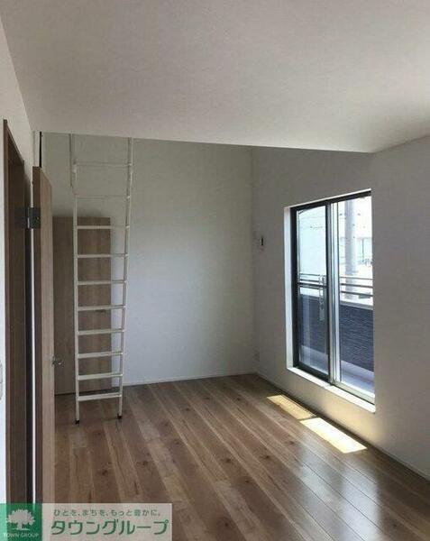 detached 東京都小平市小川町２丁目

地図を見る