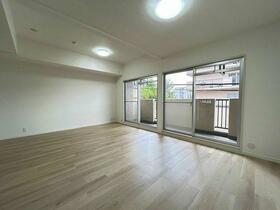 コスモ橿原神宮前　２０２
