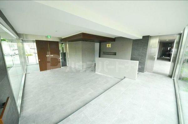 apartment 埼玉県八潮市大瀬２丁目
地図を見る