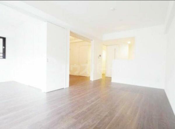 apartment 埼玉県八潮市大瀬２丁目
地図を見る