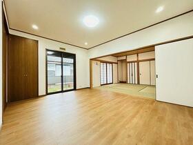 福岡県福岡市南区中尾１丁目