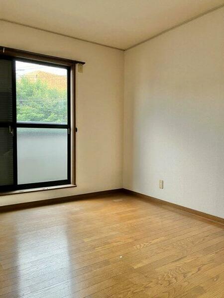 detached 東京都江戸川区江戸川６丁目

地図を見る