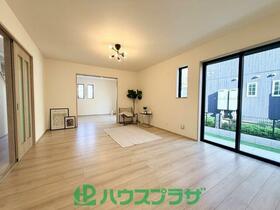 埼玉県八潮市大字鶴ケ曽根