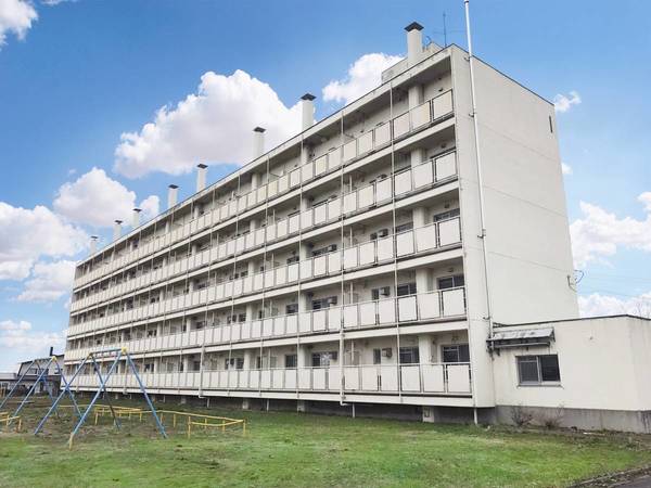 apartment 北海道深川市広里町２丁目
地図を見る