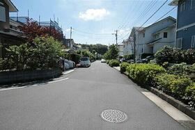 東京都町田市薬師台２丁目