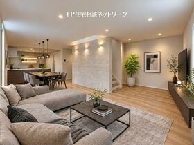 神奈川県横浜市青葉区新石川３丁目