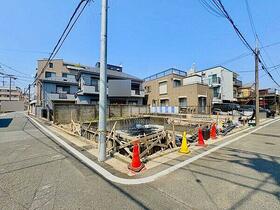 神奈川県横浜市鶴見区仲通３丁目