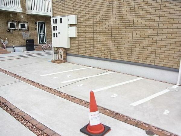 detached 東京都中野区上鷺宮１丁目

地図を見る