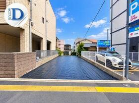 東京都新宿区戸山１丁目