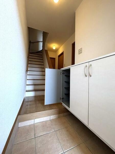 apartment 群馬県吾妻郡中之条町大字西中之条
地図を見る