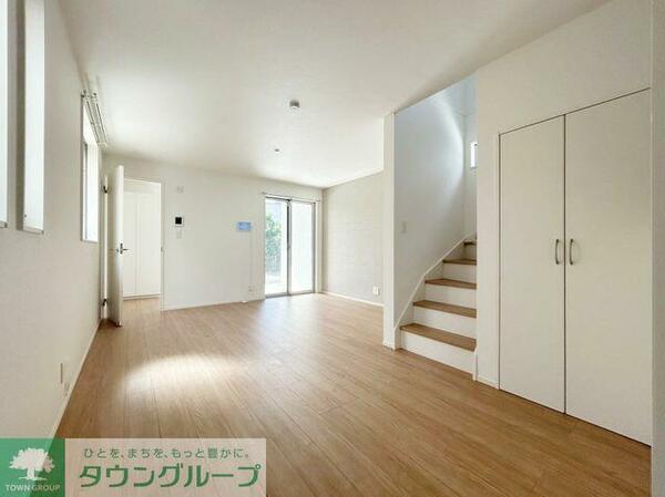 detached 東京都国立市青柳２丁目

地図を見る