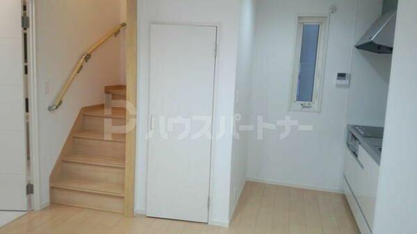 detached 東京都江戸川区東小松川３丁目

地図を見る