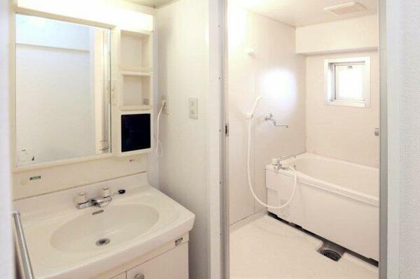 apartment 岩手県釜石市野田町５丁目
野田町の賃貸情報を見る
物件地図