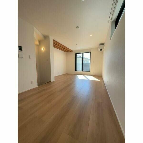 detached 埼玉県蕨市中央６丁目

地図を見る