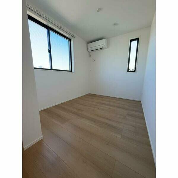 detached 埼玉県蕨市中央６丁目

地図を見る