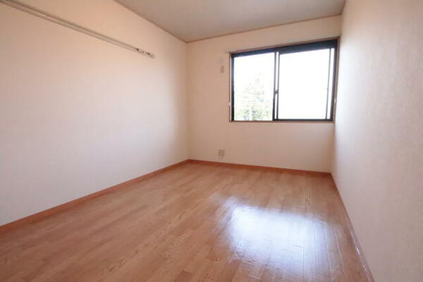 apartment 埼玉県入間郡越生町上野東３丁目
地図を見る