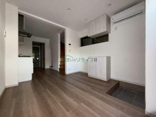 detached 東京都新宿区若葉３丁目

地図を見る