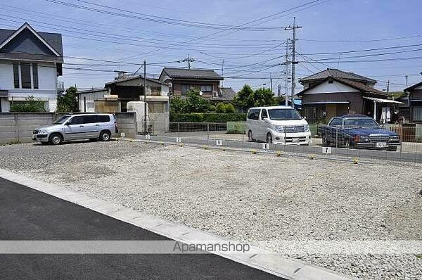 detached 埼玉県三郷市鷹野２丁目

地図を見る