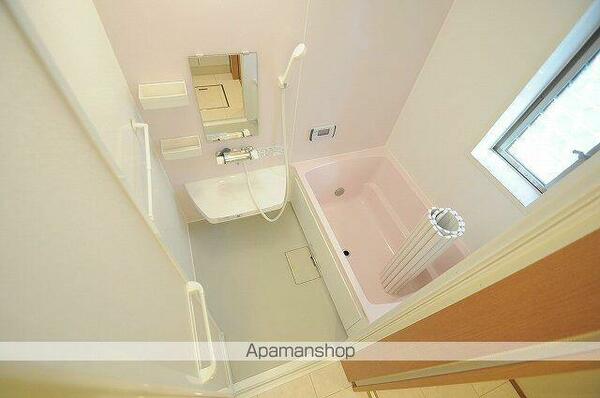 detached 埼玉県三郷市鷹野２丁目

地図を見る