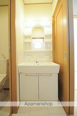 detached 埼玉県三郷市鷹野２丁目

地図を見る