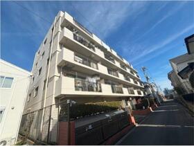 セザール坂戸