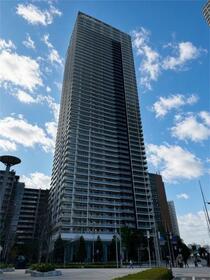 ＨＡＲＵＭＩ　ＦＬＡＧ　ＰＡＲＫ　ＶＩＬＬＡＧＥ　Ｔ棟