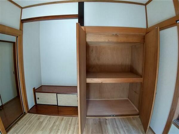 detached 埼玉県加須市鴻茎

地図を見る