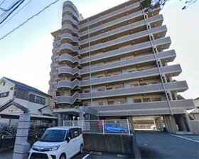 ウィスティリアコート平町
