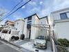 中山寺駅より徒歩11分 築3年の賃貸物件