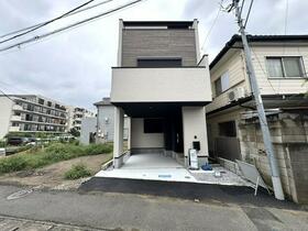 神奈川県川崎市高津区久地４丁目