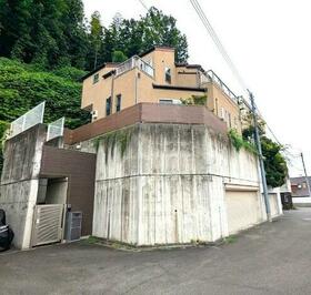 神奈川県横浜市港北区綱島台