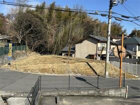 奈良県奈良市二名３丁目